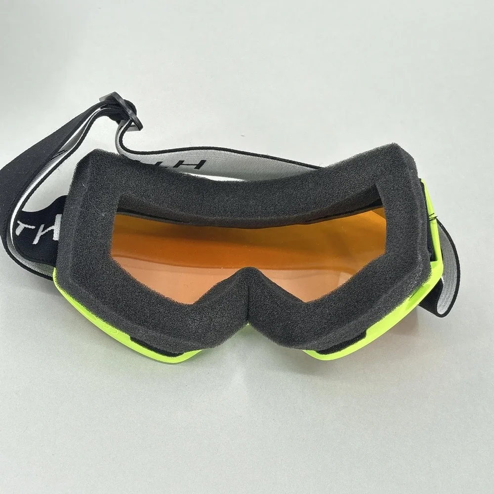 Smith Ski Snowboard Goggles Shield Tinted Amber Lens Green Frame Cascade